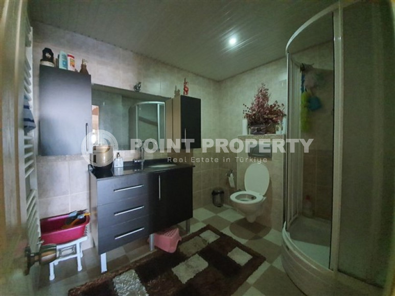 Six-room penthouse, 360m², overlooking the Alanya Fortress in the center of Alanya, 900m from the sea-id-2745-photo-25