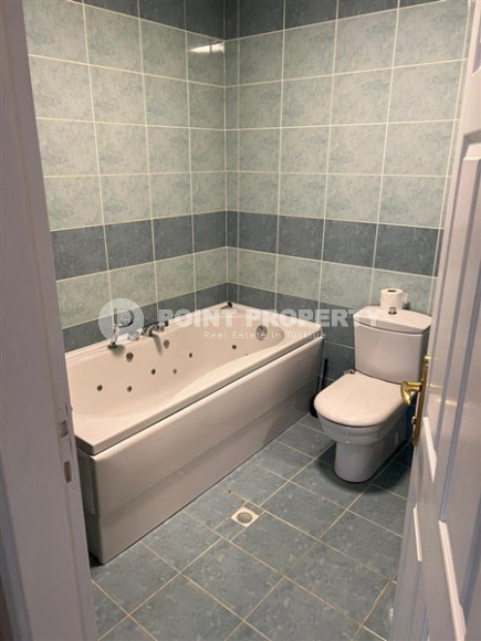 Three-room apartment, 110m², 50m from Keykubat beach in an urban house in the center of Alanya-id-2751-photo-7