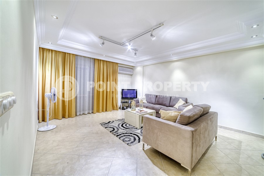 Apartment 2+1, area 120m², with sea views, on the main street of Mahmutlar, 300m from the Mediterranean Sea-id-1242-photo-4