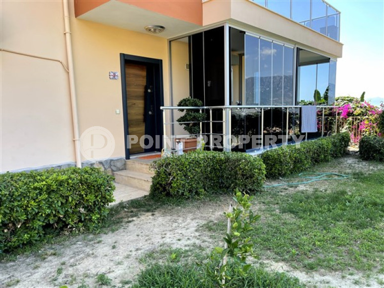 Квартира с выходом в сад, площадью 120 м2, планировкой 2+1 в районе Каргыджак, Аланья-id-2752-фото-3