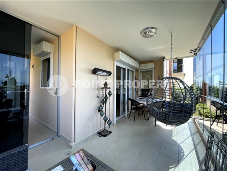 Квартира с выходом в сад, площадью 120 м2, планировкой 2+1 в районе Каргыджак, Аланья-id-2752-фото-13