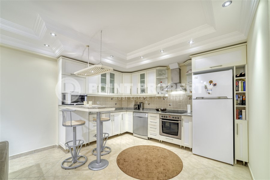 Apartment 2+1, area 120m², with sea views, on the main street of Mahmutlar, 300m from the Mediterranean Sea-id-1242-photo-6