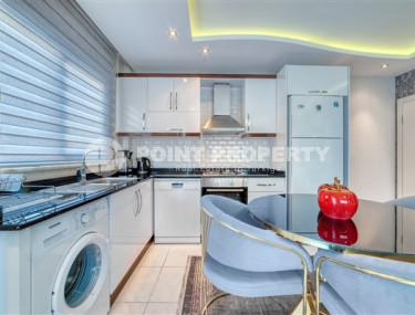 Luxury apartment with exquisite interior, 150 m from the sea, with a total area of 70 m2, in Mahmutlar area, Alanya-id-2753-photo-2