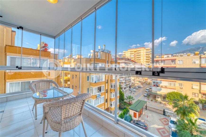 Luxury apartment with exquisite interior, 150 m from the sea, with a total area of 70 m2, in Mahmutlar area, Alanya-id-2753-photo-8