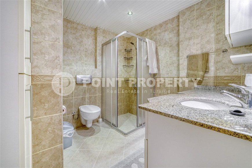 Apartment 2+1, area 120m², with sea views, on the main street of Mahmutlar, 300m from the Mediterranean Sea-id-1242-photo-15