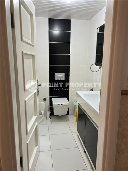 Первая береговая линия в Кестеле: меблированный пентхаус с тремя спальнями, 140м²-id-2763-фото-9