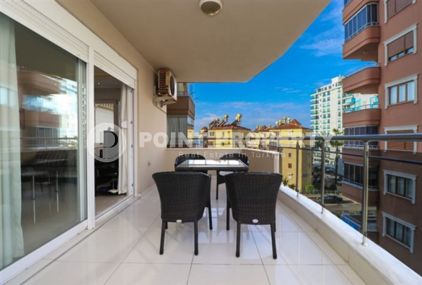 Clean and comfortable apartment 2+1, Mahmutlar, Alanya, with two balconies, sea and mountain views-id-2772-photo-6