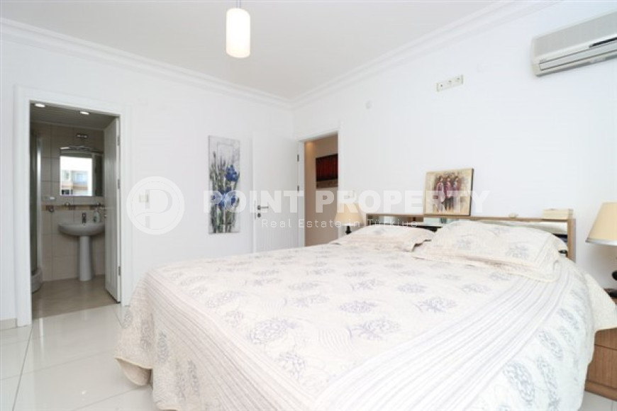 Clean and comfortable apartment 2+1, Mahmutlar, Alanya, with two balconies, sea and mountain views-id-2772-photo-14