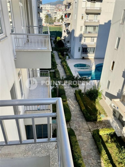 Bright, pleasant apartment of 110 m2, in the Oba area, Alanya, with two bathrooms, balconies overlooking the Mediterranean Sea-id-2776-photo-21