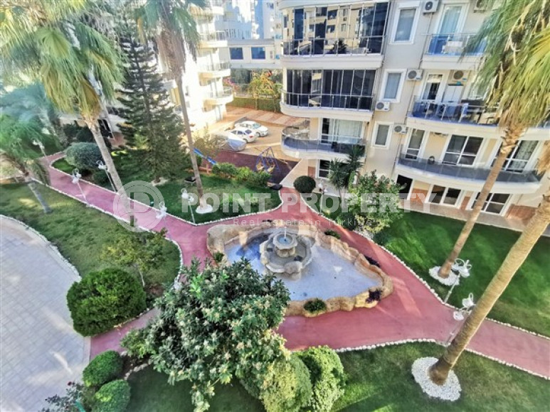 Cozy three-room apartment, 110m², in a comfortable residence 800m from the sea in Oba, Alanya-id-2778-photo-2
