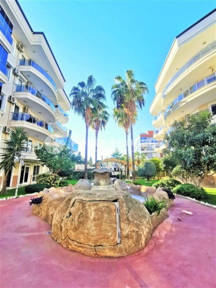 Cozy three-room apartment, 110m², in a comfortable residence 800m from the sea in Oba, Alanya-id-2778-photo-18