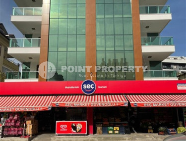 Two bedroom apartment, 150m², with separate kitchen in a complex with a swimming pool in Lower Oba, Alanya-id-2779-photo-2