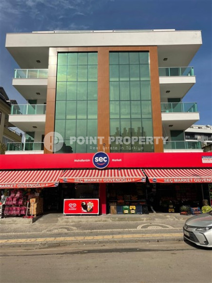 Two bedroom apartment, 150m², with separate kitchen in a complex with a swimming pool in Lower Oba, Alanya-id-2779-photo-2