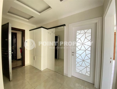 Two bedroom apartment, 150m², with separate kitchen in a complex with a swimming pool in Lower Oba, Alanya-id-2779-photo-5