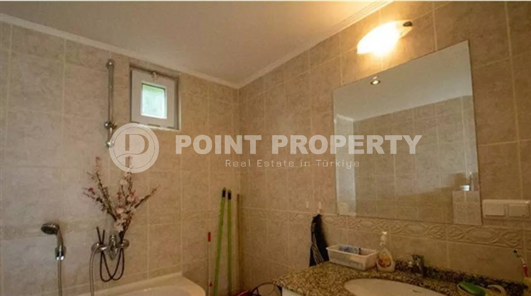 Cozy apartment in Konakli area, with 2 balconies and sea views, area 100 m2-id-2782-photo-11