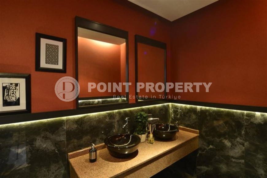 Elegant and small two-room apartment in the lower Oba area, Alanya, 150 meters from the sea, in a five-story complex with 24-hour security-id-2784-photo-24