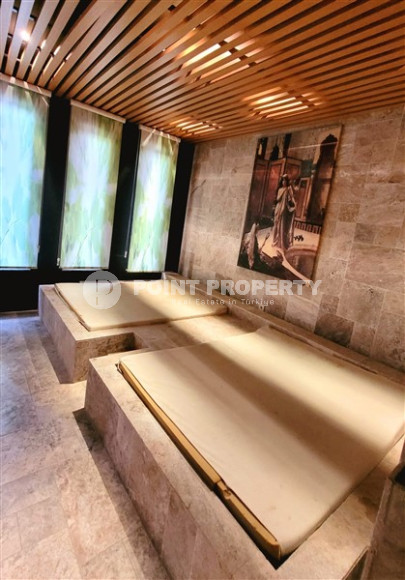 Elegant and small two-room apartment in the lower Oba area, Alanya, 150 meters from the sea, in a five-story complex with 24-hour security-id-2784-photo-30