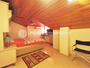 Penthouse 4+1, 175 m2, in the Oba area, Alanya, on the 4th floor leading to the roof, furnished-id-2786-photo-4