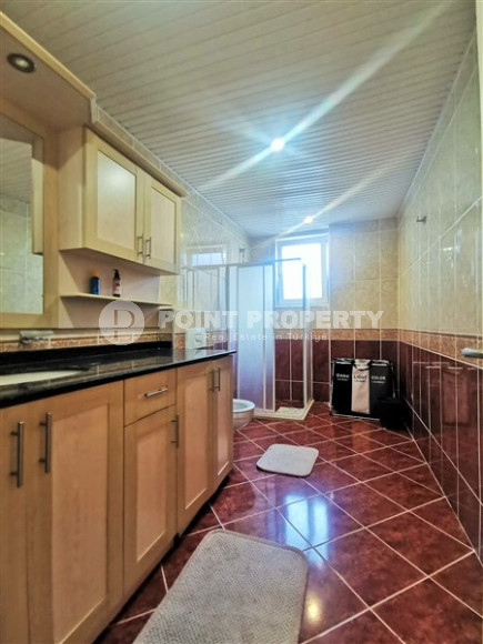 Colorful five-room duplex, 195 m2, 450 meters from the sea, Oba district, Alanya-id-2787-photo-4