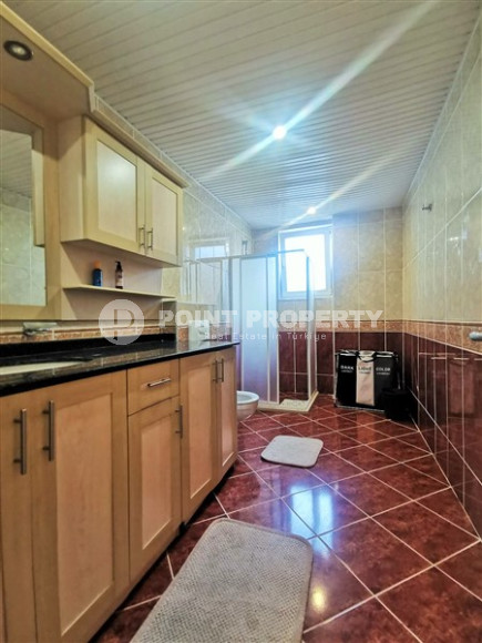 Colorful five-room duplex, 195 m2, 450 meters from the sea, Oba district, Alanya-id-2787-photo-12