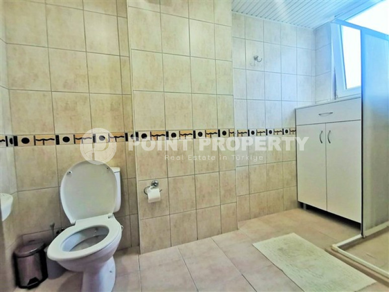 Colorful five-room duplex, 195 m2, 450 meters from the sea, Oba district, Alanya-id-2787-photo-23