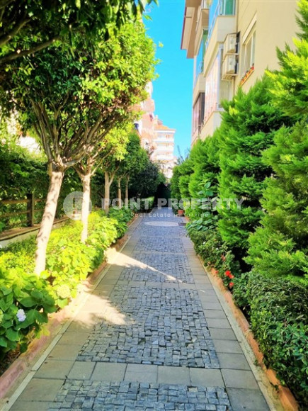 Inexpensive apartment with a small area of 65 m2, in the Oba district, on the 3rd floor of a building built in 2012-id-2788-photo-7