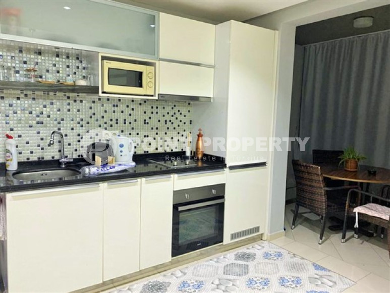 Inexpensive apartment with a small area of 65 m2, in the Oba district, on the 3rd floor of a building built in 2012-id-2788-photo-17