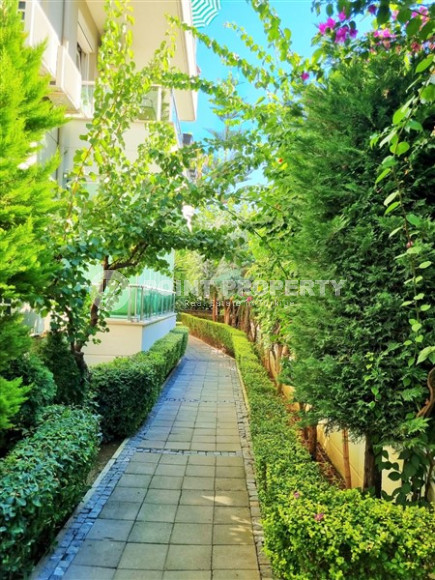 Inexpensive apartment with a small area of 65 m2, in the Oba district, on the 3rd floor of a building built in 2012-id-2788-photo-19