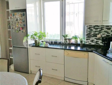 Ready to move in, three-room apartment, 120m², 450m from the sea in the Alanya area - Lower Oba-id-2790-photo-3