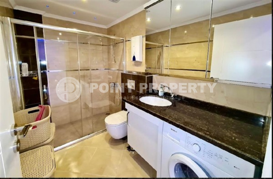 Two bedroom apartment, 110 m², in a cozy premium complex in the center of Oba, Alanya-id-2791-photo-12