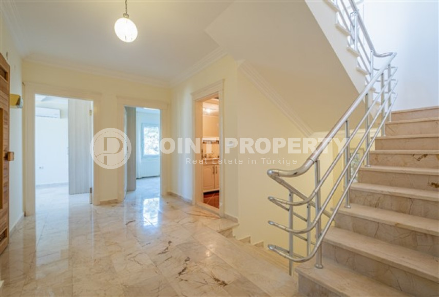 Роскошная 4+1 двухэтажная вилла, 280 м2, на участке земли 450 м2 Каргыджак, Аланья-id-2796-фото-16