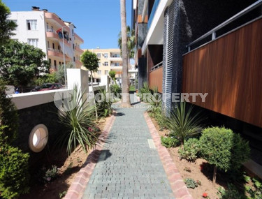 View five-room penthouse 4+1, for Turkish citizenship, 50 meters from the sea-id-2798-photo-3