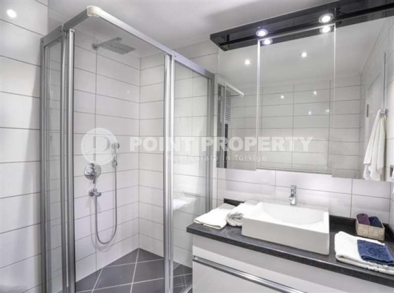 View five-room penthouse 4+1, for Turkish citizenship, 50 meters from the sea-id-2798-photo-18