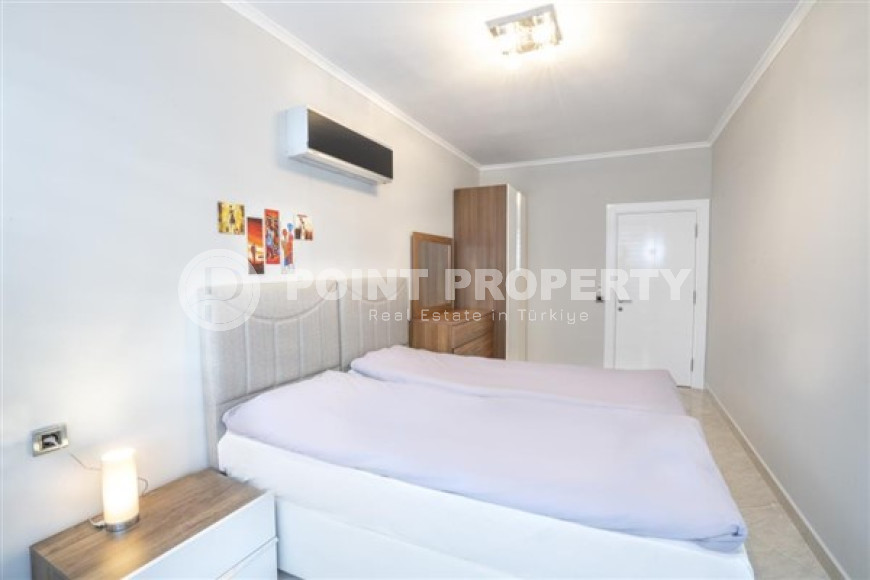 View five-room penthouse 4+1, for Turkish citizenship, 50 meters from the sea-id-2798-photo-19