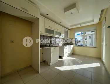 Апартаменты 2+1 с двумя спальными комнатами, в чистовой отделке, без мебели, в районе верхняя Оба, Аланья-id-2799-фото-3