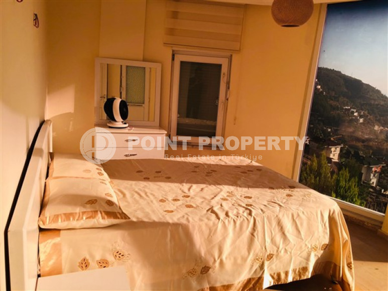 Просторная 3+1 вилла 200 м2, с участком земли 400 м2, в центре Аланьи, район Бекташ-id-2801-фото-8