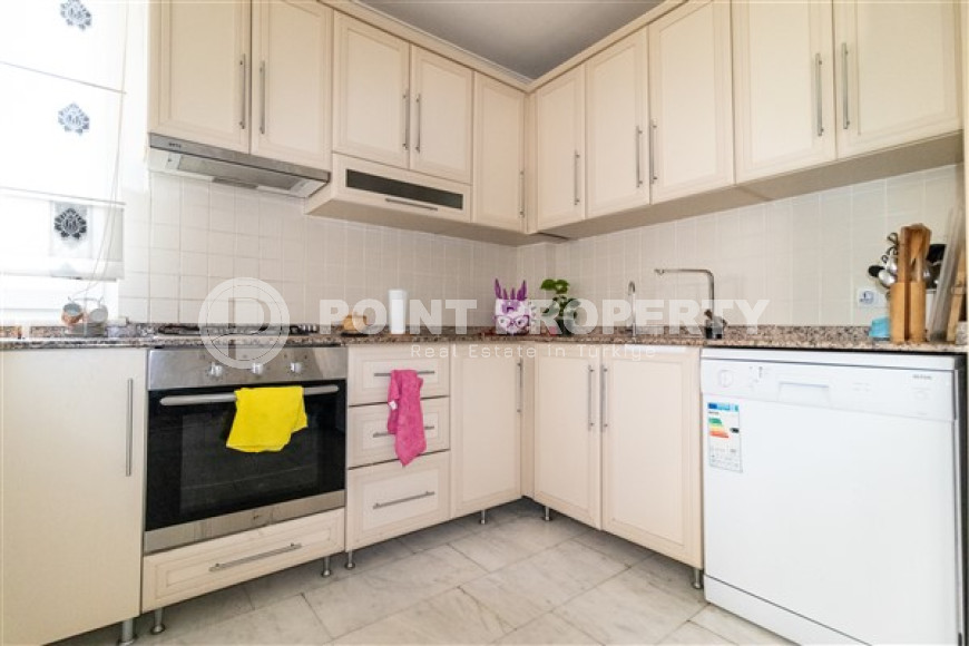 Comfortable 2+1 apartment, Alanya, in a high-rise building 350 meters from the beaches of Mahmutlar-id-2806-photo-15