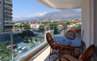 Classic three-room apartment, Mahmutlar, Alanya, with mountain views and 100 meters from the center of the area-id-2807-photo-6