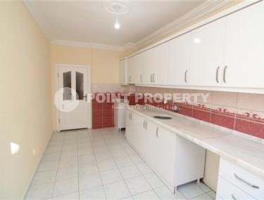 Advantageous option for a 2+1 apartment located in the center of Mahmutlar-id-2812-photo-3