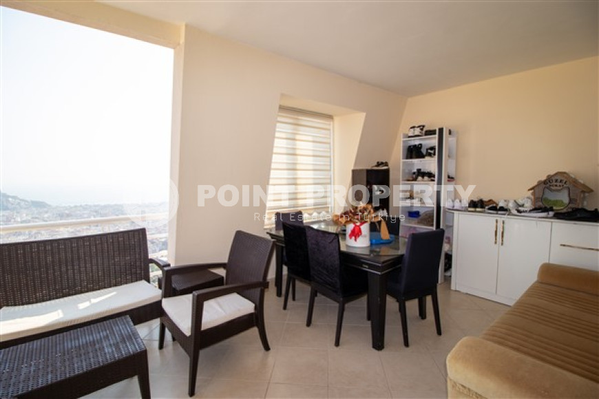 Изысканный четырёхкомнатный дуплекс, в районе Аланьи, Бекташ, площадью 240 м2 и 2011 года постройки-id-2813-фото-12