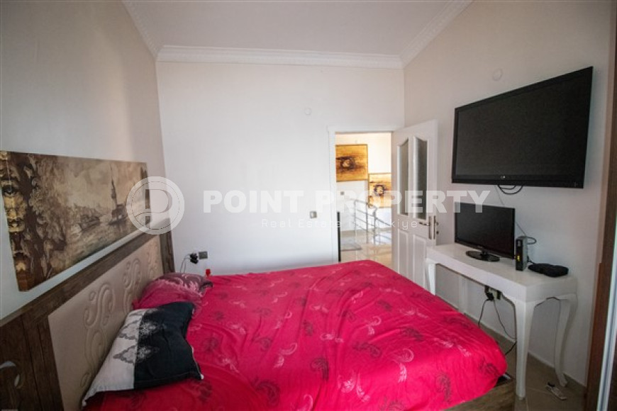 Изысканный четырёхкомнатный дуплекс, в районе Аланьи, Бекташ, площадью 240 м2 и 2011 года постройки-id-2813-фото-25