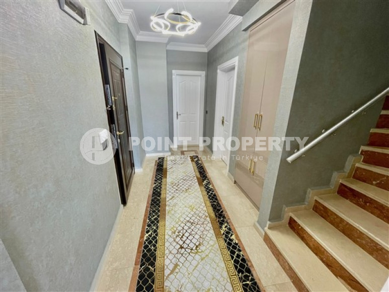 Двухэтажные апартаменты (дуплекс) с мебелью и дизайнерским ремонтом в 300 метрах от моря-id-2814-фото-11