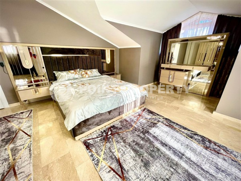 Двухэтажные апартаменты (дуплекс) с мебелью и дизайнерским ремонтом в 300 метрах от моря-id-2814-фото-14