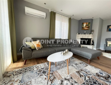 Современная трехэтажная вилла 3+1 с личным бассейном и гаражом, 210 м², в районе Оба, Аланья-id-2815-фото-3