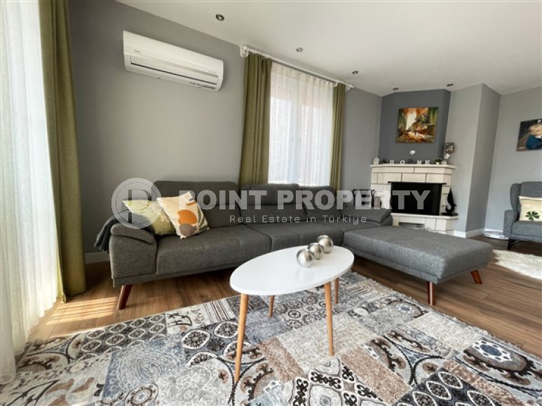 Современная трехэтажная вилла 3+1 с личным бассейном и гаражом, 210 м², в районе Оба, Аланья-id-2815-фото-3