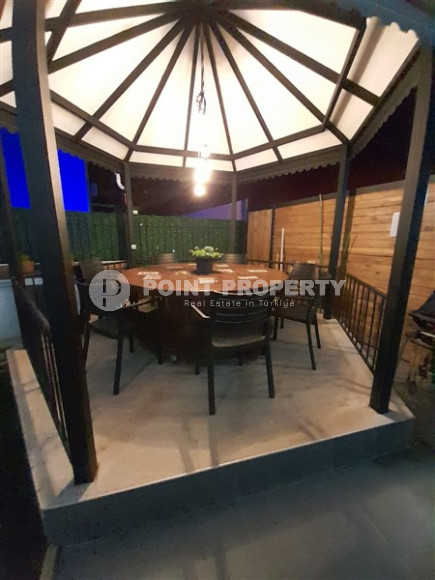 Современная трехэтажная вилла 3+1 с личным бассейном и гаражом, 210 м², в районе Оба, Аланья-id-2815-фото-38