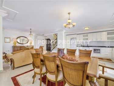 Просторная квартира 3+1 с собственной террасой в прогрессивно развивающимся районе Оба в 900 метрах от Средиземного моря-id-2816-фото-3