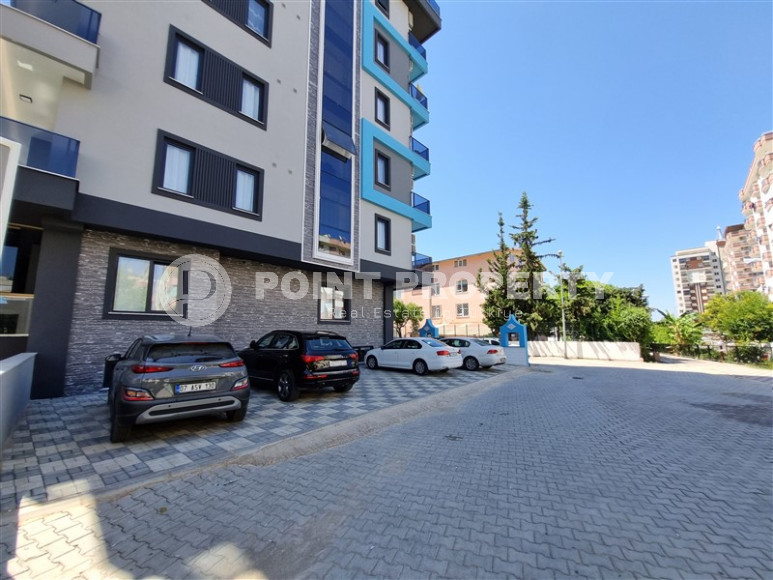 Stylish, two-room apartment with 1+1 layout, 75m2 in Alanya, in the popular Mahmutlar area.-id-1250-photo-17