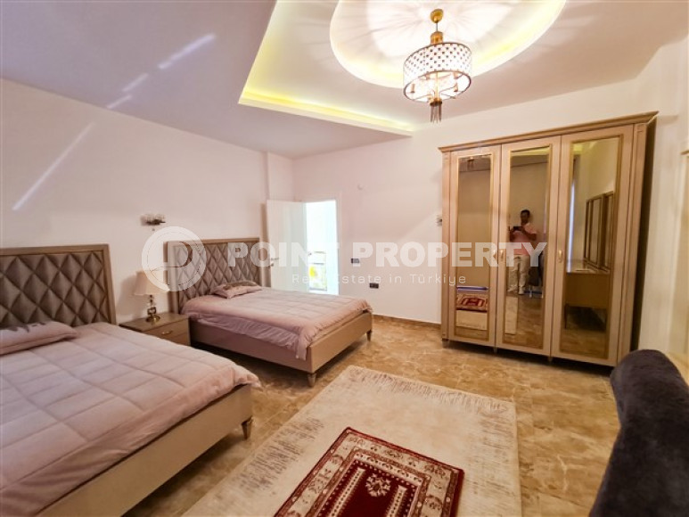 Элитная вилла 8+1 с роскошным дизайнерским интерьером, Каргыджак, Аланья, с участком земли 1400 м2-id-2821-фото-35