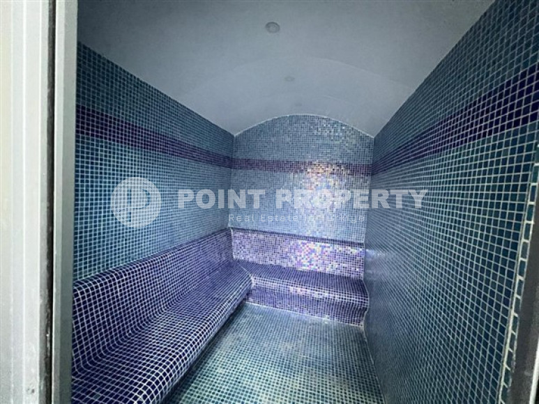 Respectable 2+1, in Mahmutlar, on the 4th floor of a house built in 2016, furnished, 250 meters from the sea-id-2823-photo-5